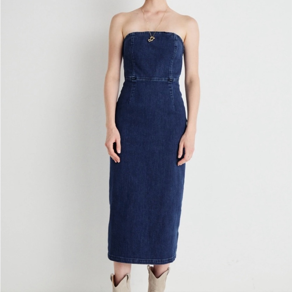 GAP NWT Elegant Denim Strapless Dress